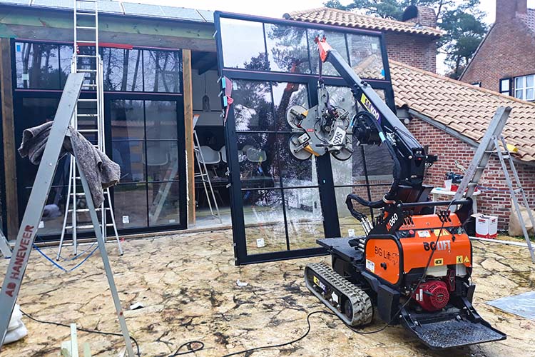 Mini-Kran ohne Fahrer mieten, flexibel und erschwinglich