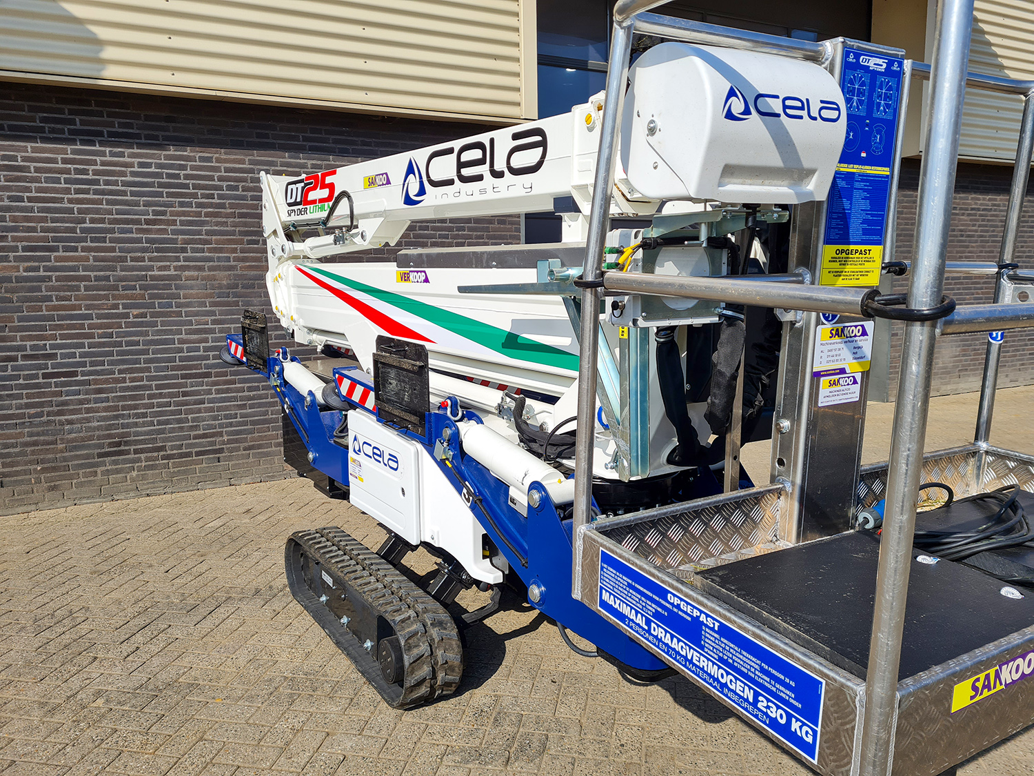 Cela DT Crawler 25  image 3