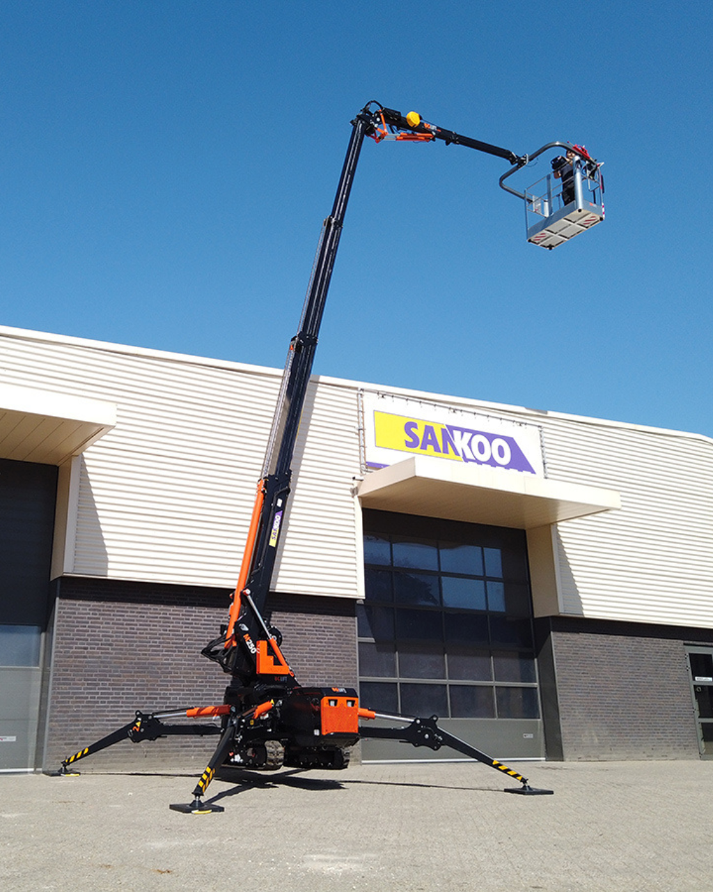 Bg Lift M250 minihijskraan met werkbak